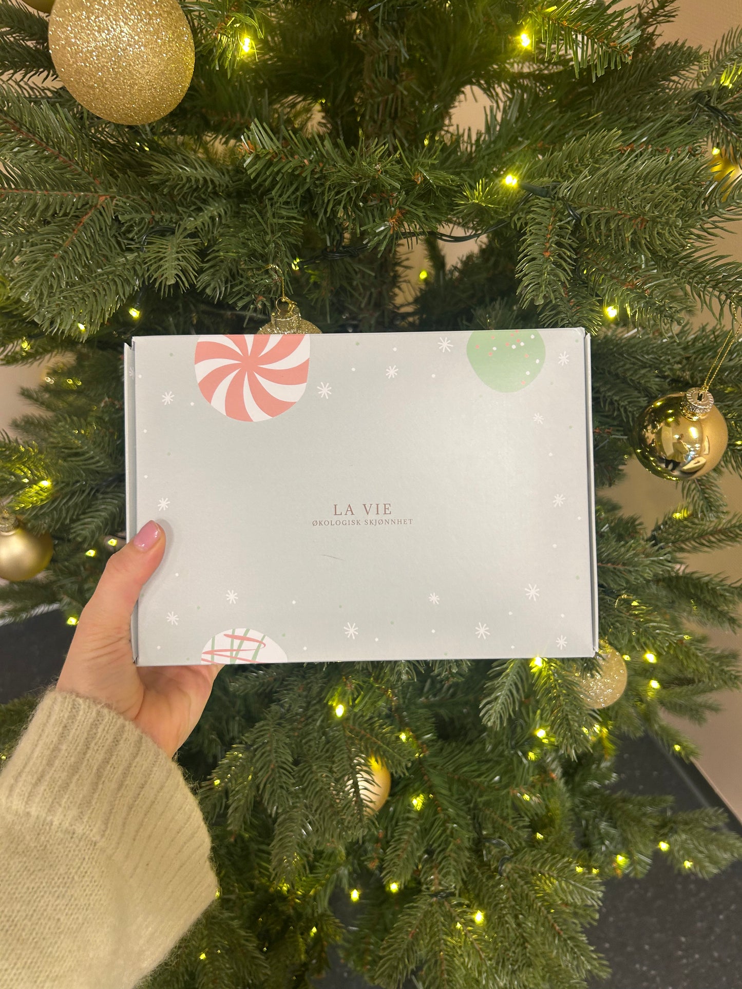 Julegavesett Avril 4 trinns-hudpleierutine