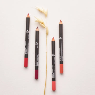 Avril Organic Lip Liner Nude