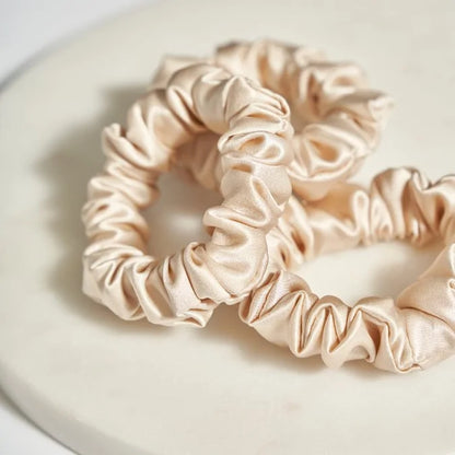 Sleep And Glow Silk Sleep Mask